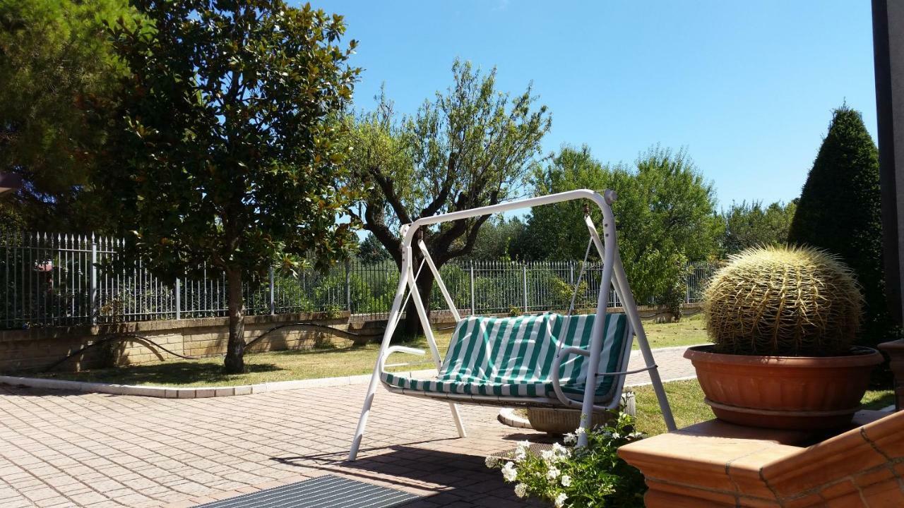 Il Mandorlo B&B Civitanova Alta Ngoại thất bức ảnh